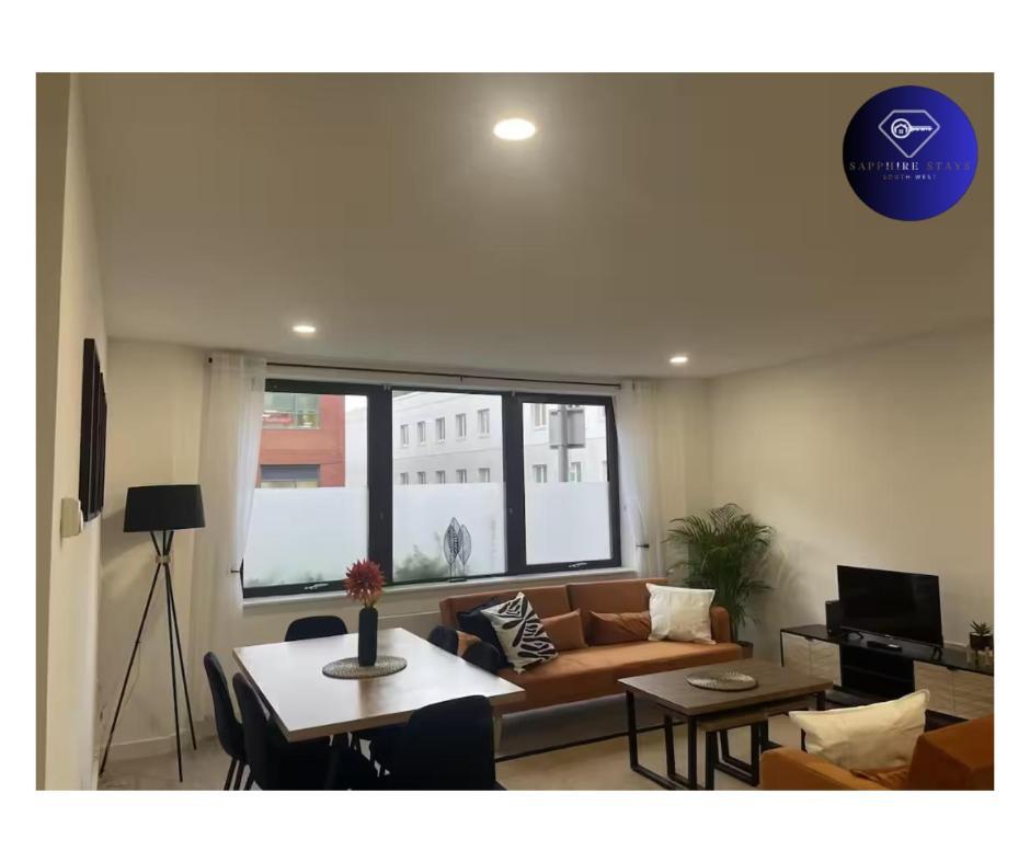 Modern City Centre Apartment Exeter Exterior foto